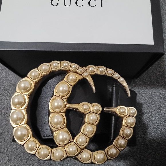 🌟Host pick🌟Authentic Gucci wide leather belt with Double G pearl - Picture 9 of 16